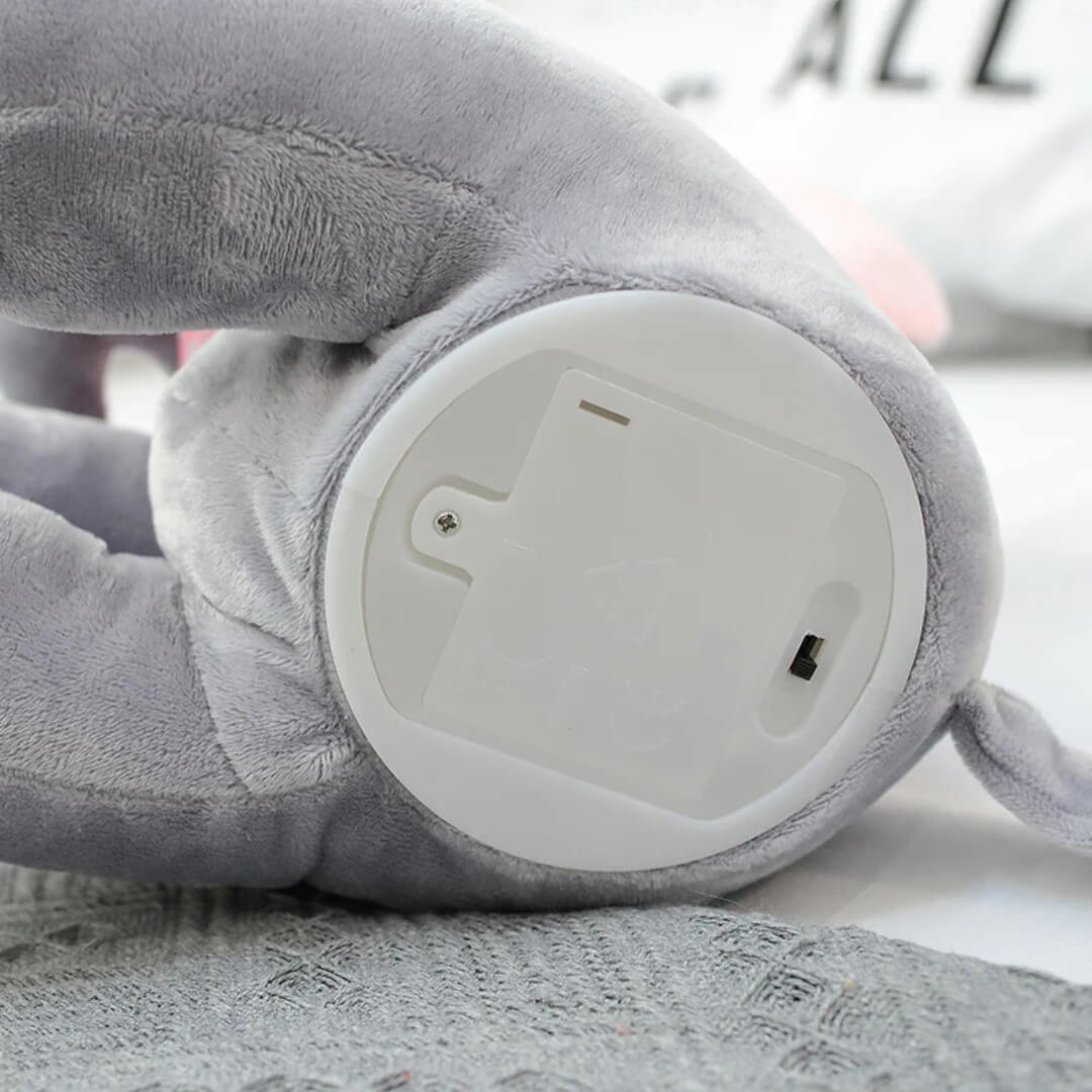 Dumbo Happy: Canta y Juega al Escondite con el Bebé